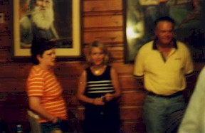 2002-07-46.jpg (16184 bytes)