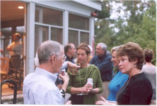 oct12004ag.jpg (24016 bytes)